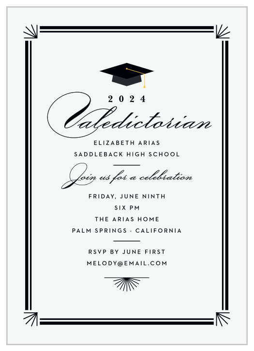 Contoh Announcement Graduation Photo