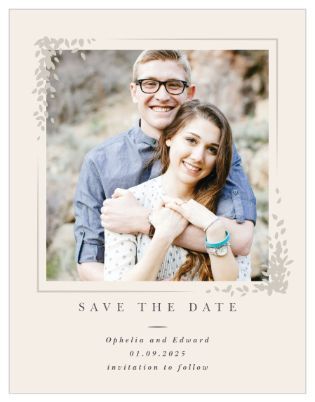 Our Subtle Garland Save the Date Cards are the perfect way to make sure your friends and family know about your wedding date well in advance!