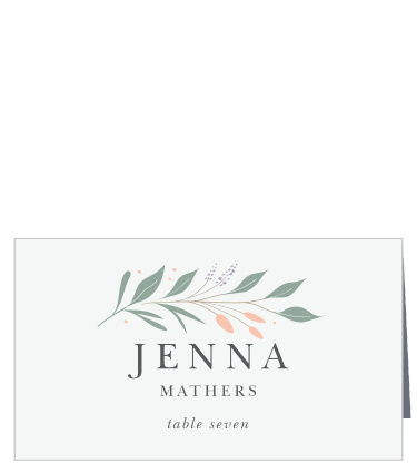 Your family and friends will have no issue finding their seats for the reception with our Laurel Foliage Place Cards. 