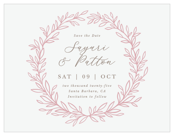 Our Circled Monogram Save the Date Cards are sure to have friends and family marking their calendars for your wedding! 